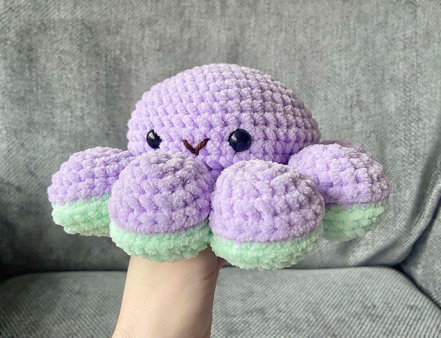 Reversible Octopus Crochet Kit: Pastel Purple / Pastel Green